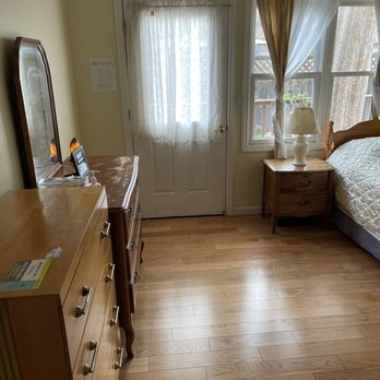Tilma Building Solutions  - a bedroom - Flooring Near Me - Menlo Park, California