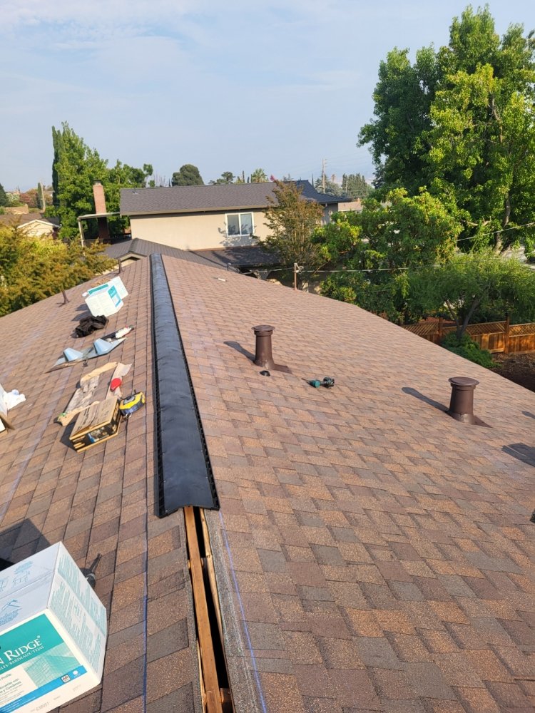 Slide of GTE Construction & Roofing 