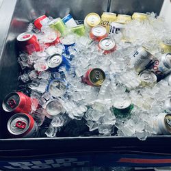 Orpha's Lounge - COLD BEER