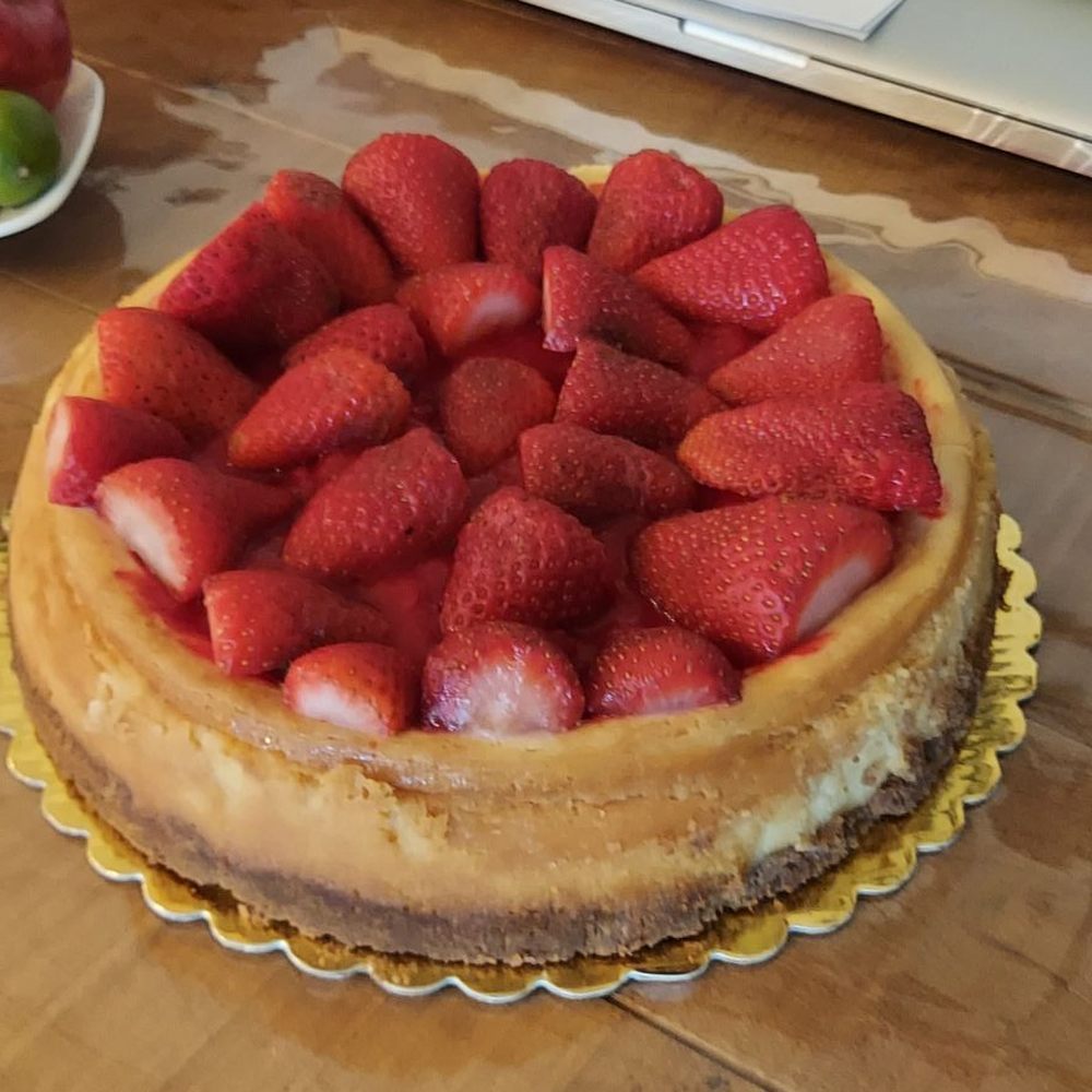 The Cheesecake Baker - Strawberry Cheesecake - Bakeries Near Me - Las Vegas, Nevada The Cheesecake Baker - Strawberry Cheesecake - Bakeries Near Me - Las Vegas, Nevada