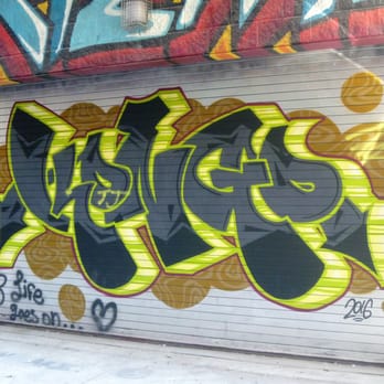 Graffiti Alley - Public Art Near Me - Toronto, Ontario Graffiti Alley - Public Art Near Me - Toronto, Ontario