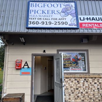 Bigfoot Pickers - The Front Door, Entrance - Furniture Stores Near Me - Lacey, Washington Bigfoot Pickers - The Front Door, Entrance - Furniture Stores Near Me - Lacey, Washington
