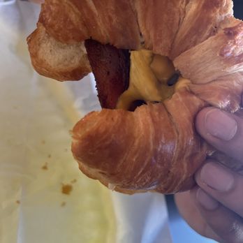 Breezeway Cafe - Breakfast & Brunch Near Me - Pismo Beach, California Breezeway Cafe - Breakfast & Brunch Near Me - Pismo Beach, California