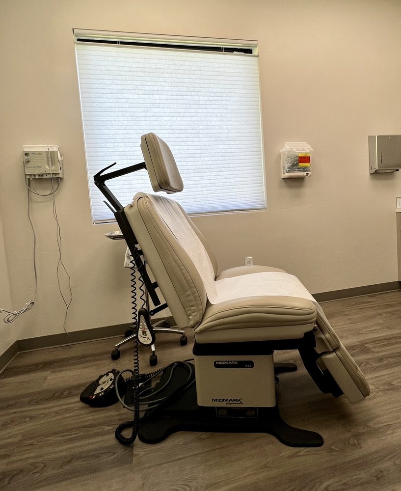 MERIDIAN DERMATOLOGY Updated October 2024 3250 N Leslie Way