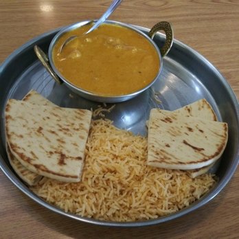 Metropolis Grill - chicken korma with basmati rice and grilled pita - Indian Near Me - Warner Robins, Georgia Metropolis Grill - chicken korma with basmati rice and grilled pita - Indian Near Me - Warner Robins, Georgia