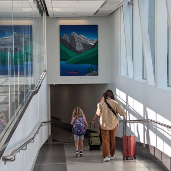 YYC Calgary International Airport - Hello, Calgary! - Airports Near Me - Calgary, Alberta YYC Calgary International Airport - Hello, Calgary! - Airports Near Me - Calgary, Alberta