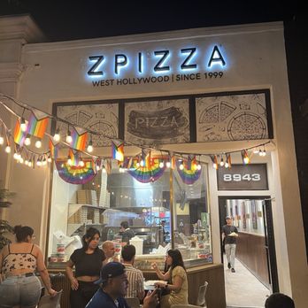 zpizza - Front Entrance - Pizza Near Me - West Hollywood, California zpizza - Front Entrance - Pizza Near Me - West Hollywood, California