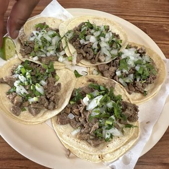Tropi Tacos - Beef steak tacos - Tacos Near Me - Tulum, ROO Tropi Tacos - Beef steak tacos - Tacos Near Me - Tulum, ROO