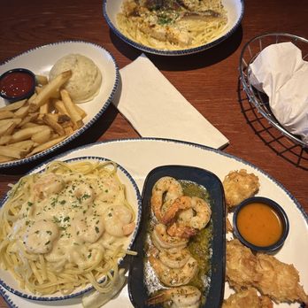 Red Lobster - Cajun linguini Alfredo, Shrimp Linguini Alfredo, Garlic Shrimp Scampi, Shrimp Rangoon, Sea-Salted Fries & Mashed Potatoes - Seafood Near Me - Phoenix, Arizona