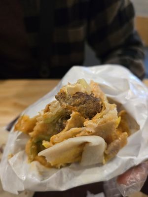 Ms. Wu Savory Crepes 吴小糖沙拉煎饼果子 by null