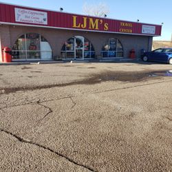 Conoco/LJM's Travel Center