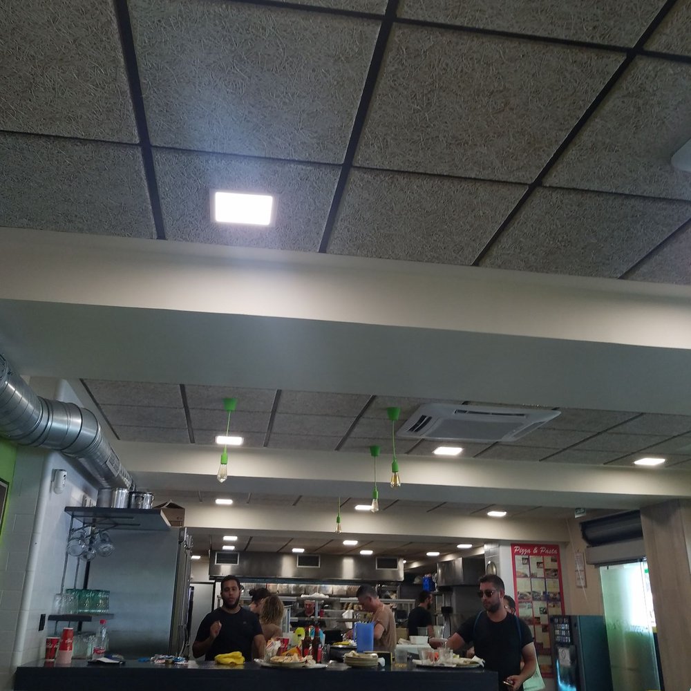The pizza and pasta was great! This is my third time here and the food has been constantly great! The pizza and pasta was great! This is my third time here and the food has been constantly great!