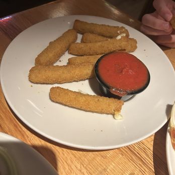 Applebee's Grill + Bar - Half off apps - American Near Me - Riverhead, New York Applebee's Grill + Bar - Half off apps - American Near Me - Riverhead, New York