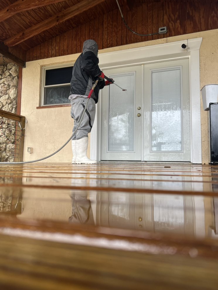 Slide of Rhino Exterior Power Washing