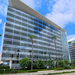 Regus - Howard Hughes