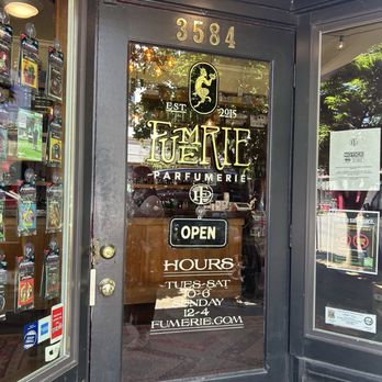 Fumerie Parfumerie - Outside - Perfume Near Me - Portland, Oregon