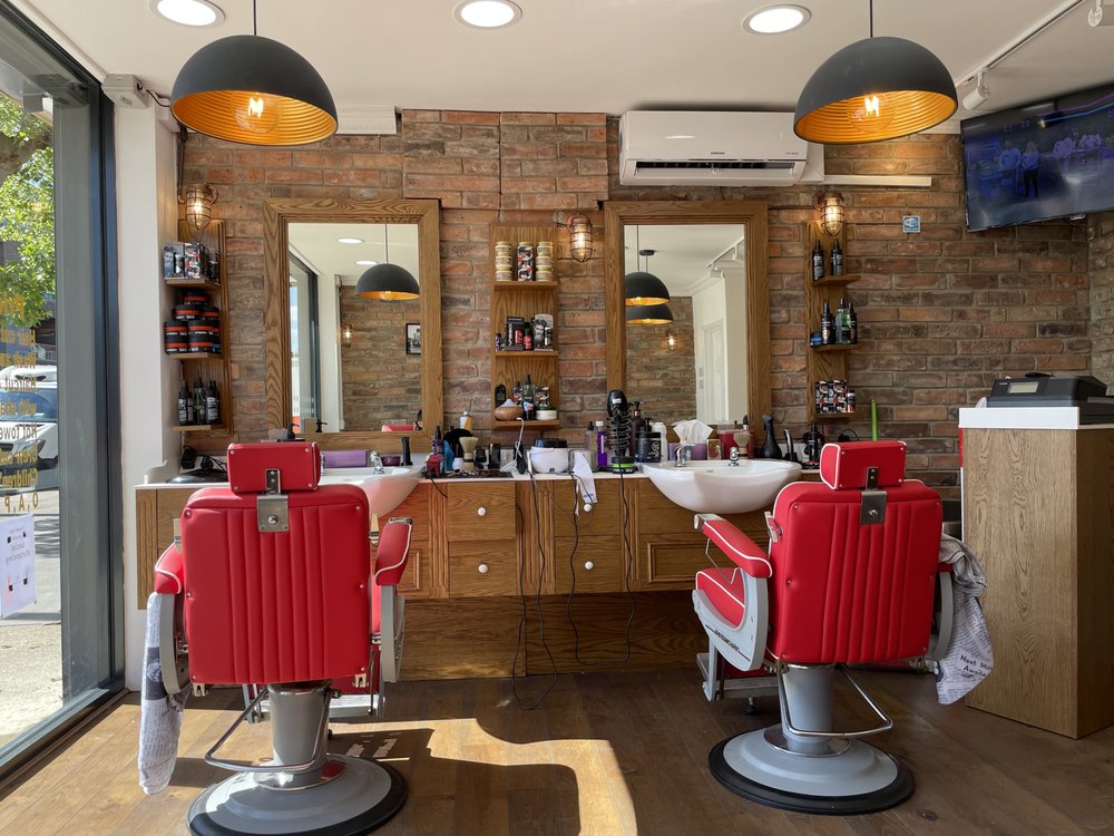 MAGIC SCISSORS GENTS BARBER 225 High St, Guildford, Surrey, United