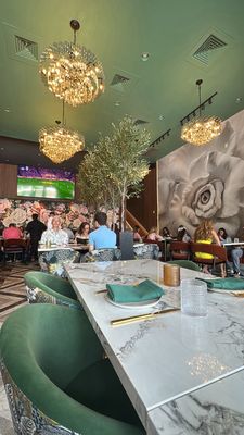 La Rosa Gastrobar by null