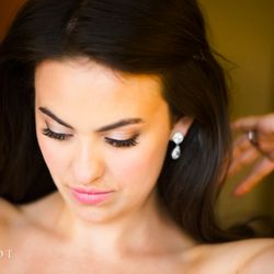 High Style Bridal Makeup & Hair - At High Style, our artists make you look flawless on your most important day!