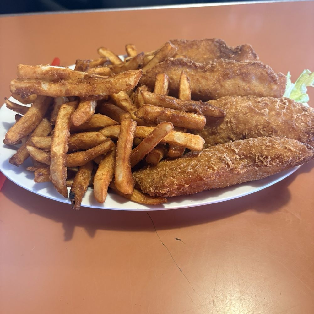 Harbor House Café - Fish & Chips Dinner - American Near Me - Dana Point, California Harbor House Café - Fish & Chips Dinner - American Near Me - Dana Point, California