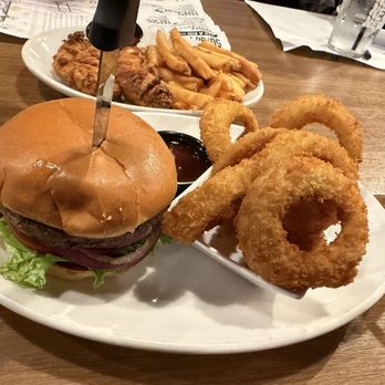 Slater's 50/50 - Burgers Near Me - Las Vegas, Nevada Slater's 50/50 - Burgers Near Me - Las Vegas, Nevada