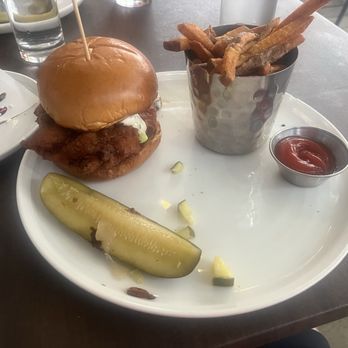 Engine Room - Fried Chicken Sandwich - Southern Near Me - Mystic, Connecticut
