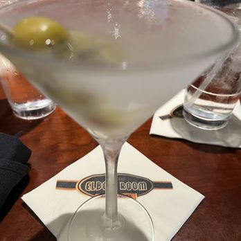 Elbow Room - Dirty Martini - New American Near Me - Fresno, California