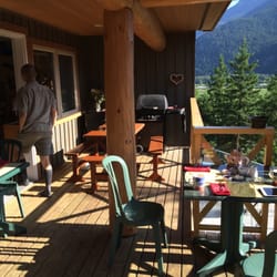 Greenwood Country Inn Bed and Breakfast - Breakfast with a view.
