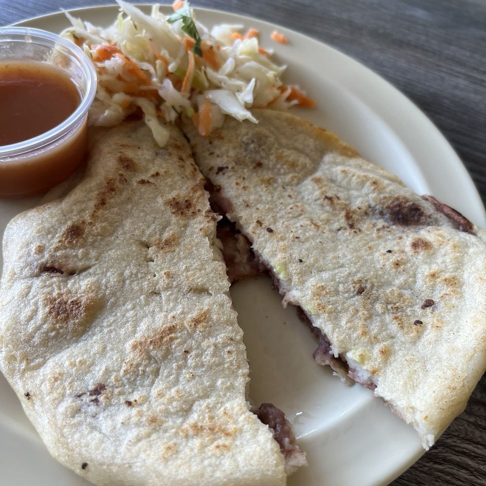 Mami Cheli’s - Vegan Pupusa - Mexican Near Me - Menlo Park, California Mami Cheli’s - Vegan Pupusa - Mexican Near Me - Menlo Park, California