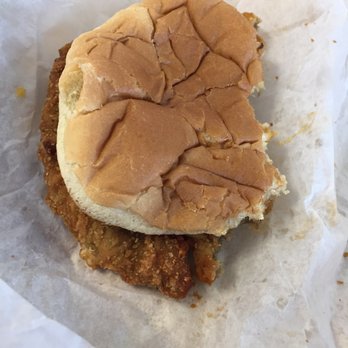 Eldon Drive-In - Crappy pizza burger kids wouldnt eat - Fast Food Near Me - Eldon, Missouri