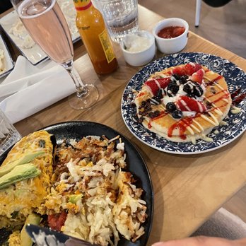 Egg Republic - Breakfast & Brunch Near Me - Bloomington, Illinois Egg Republic - Breakfast & Brunch Near Me - Bloomington, Illinois