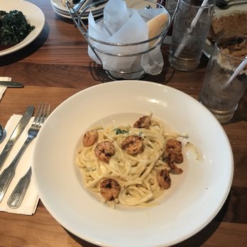 Breadsticks Cafe & Grill - Blackened shrimp with pasta - American Near Me - Atlantic City, New Jersey