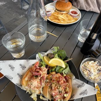 Black's Pub - Lobster Roll w/ side of slaw and "The Blacks" Burger - Pubs Near Me - Whistler, British Columbia