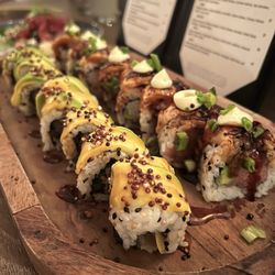 Bakku Japanese Eatery & Crudo Bar - Garden roll and Bakku Roll