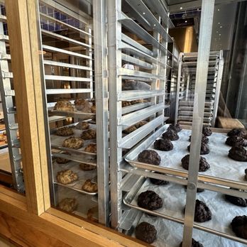 Levain Bakery - Bakeries Near Me - Los Angeles, California Levain Bakery - Bakeries Near Me - Los Angeles, California