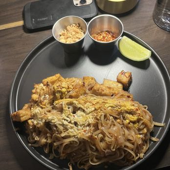 Paul’s Fusion Kitchen - Tofu pad Thai - Asian Fusion Near Me - Tampa, Florida Paul’s Fusion Kitchen - Tofu pad Thai - Asian Fusion Near Me - Tampa, Florida