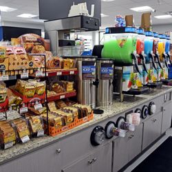 Dee Mart & Restaurant