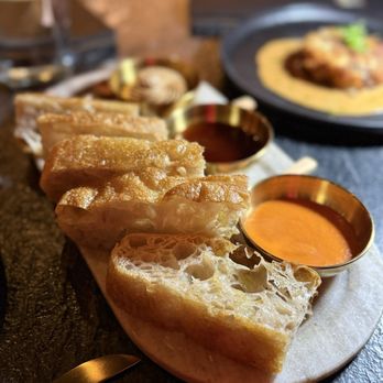 Violette's Restaurant - Szechuan chili oil was a win for the focaccia bread - Italian Near Me - Woodbridge Township, New Jersey