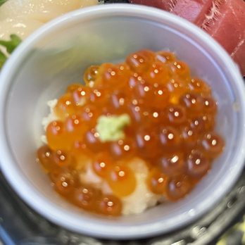 Otaru Sushi Bar - Ikura sushi (salmon roe) - Sushi Bars Near Me - New Haven, Connecticut