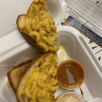 Grilled Cheese Gallery - Ice Cream & Frozen Yogurt Near Me - St. Augustine, Florida