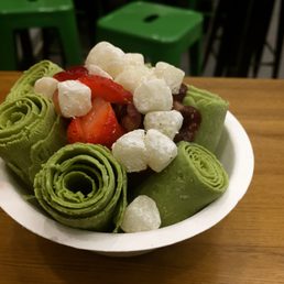 Rolled green tea ice cream Rolled green tea ice cream