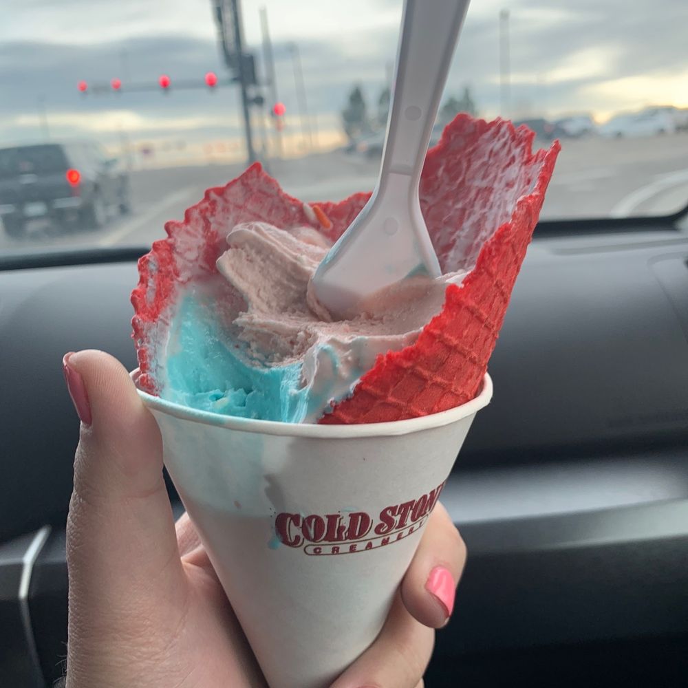 Cotton candy strawberry blend !