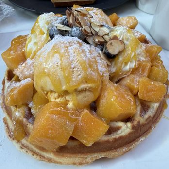 La Forêt - Mango Waffle - Coffee & Tea Near Me - Burnaby, British Columbia