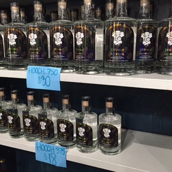 Krooked Tusker Distillery - Hooch - Distilleries Near Me - Hammondsport, New York
