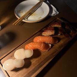 scallop, king salmon, Unagi 2pc scallop, king salmon, Unagi 2pc