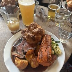 The Mall Tavern - Sunday Roast