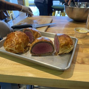 Well Done Cooking Classes - The incredible Beef Wellington - Cooking Classes Near Me - Houston, Texas