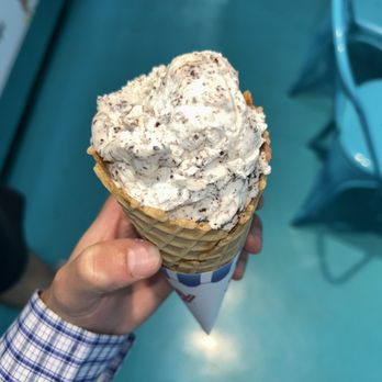 Shock Ice Cream & Dessert Cafe - Ice Cream & Frozen Yogurt Near Me - Westhampton Beach, New York Shock Ice Cream & Dessert Cafe - Ice Cream & Frozen Yogurt Near Me - Westhampton Beach, New York