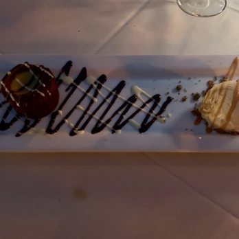 El Chorro - Passion Fruit Chocolate w. Bourbon ice cream - American Near Me - Paradise Valley, Arizona El Chorro - Passion Fruit Chocolate w. Bourbon ice cream - American Near Me - Paradise Valley, Arizona