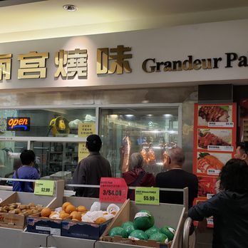 Grandeur Palace - Line-up in every visit but it moves pretty fast. - Seafood Near Me - Toronto, Ontario